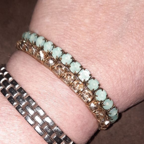 Set two rhinestone vintage stretch bracelets minty green and pale pink - Picture 7 of 7